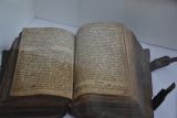 2013-01-07-vystava-bible-vcera-dnes-a-zitra-zborov-0132