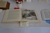 2013-01-07-vystava-bible-vcera-dnes-a-zitra-zborov-0140