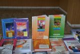 2013-01-07-vystava-bible-vcera-dnes-a-zitra-zborov-0145