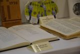 2012-11-12-vystava-bible-vcera-dnes-a-zitra-slavicin-0061