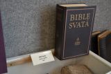 2012-09-17-vystava-bible-vcera-dnes-a-zitra-plzen-0082