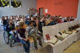 2012-09-17-vystava-bible-vcera-dnes-a-zitra-plzen-10070