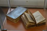 2013-04-15-vystava-bible-vcera-dnes-a-zitra-trstena-20001-0445