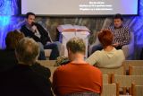 2014-11-17-mesic-bible-karlovy-vary-1172