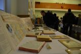 2012-01-05-vystava-bible-vcera-dnes-a-zitra-valaliky-0166