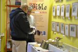 2012-01-30-vystava-bible-vcera-dnes-a-zitra-michalovce-10006