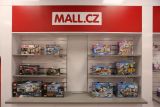 MALL.cz otevírá svoji první prodejnu v obchodním centru, do konce roku přibudou další dvě